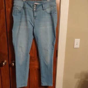 YMI Women's Light Blue Skinny Jeans